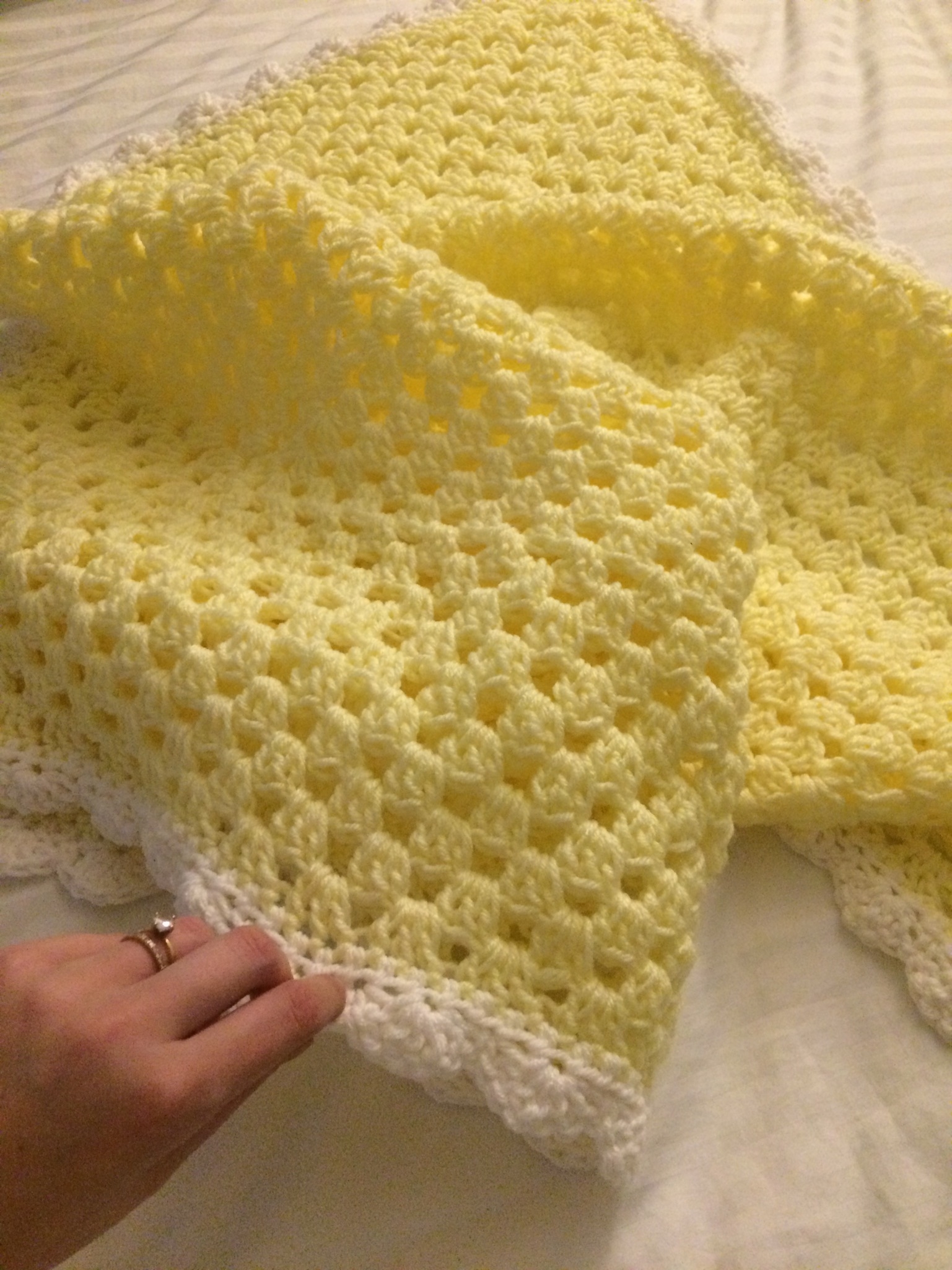 Easy Crochet Baby Blanket - Oliver + Rebecca